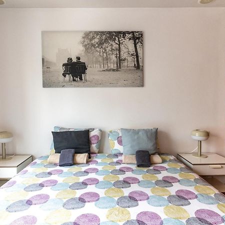 Centrico Apartamento Con Terraza Barcelona Exteriör bild